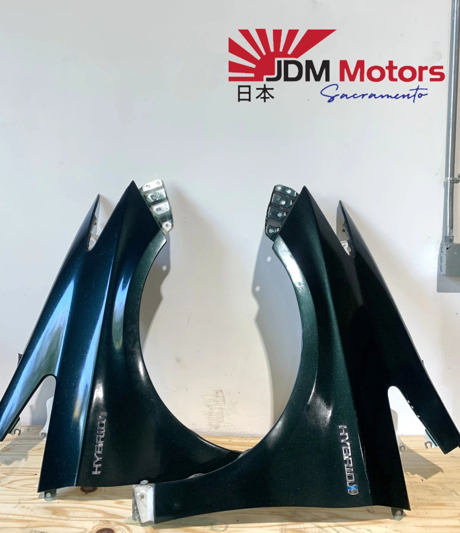 Used JDM OEM 2010-2015 Toyota Prius front end Nose Cut - Image 3