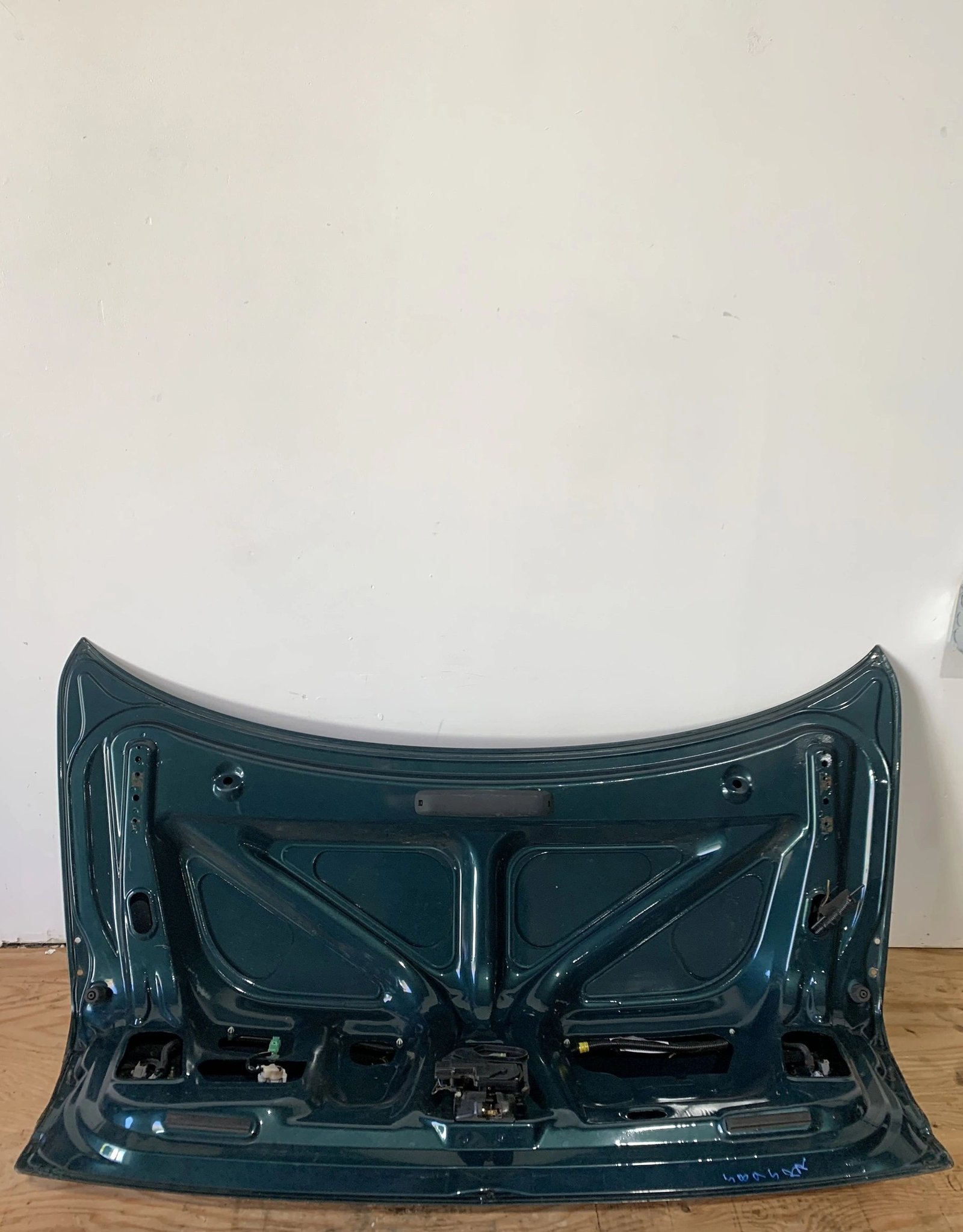 Used JDM 2001-2002 Honda Accord Trunk and Hood - Image 2
