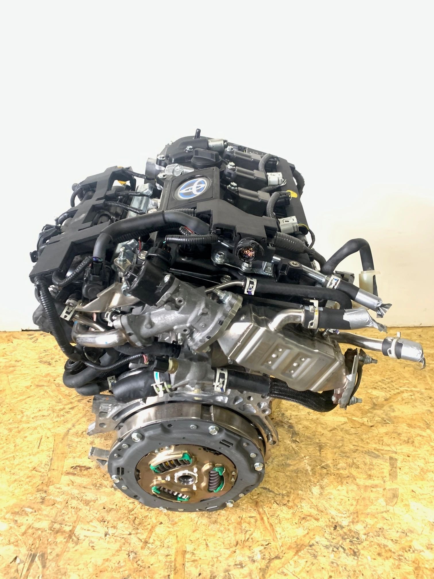 Used JDM 2ZR-FXE HYBRID 4th Gen JDM 2016 - 2020 TOYOTA PRIUS 4-CYCL 1.8L ENGINE - Image 3