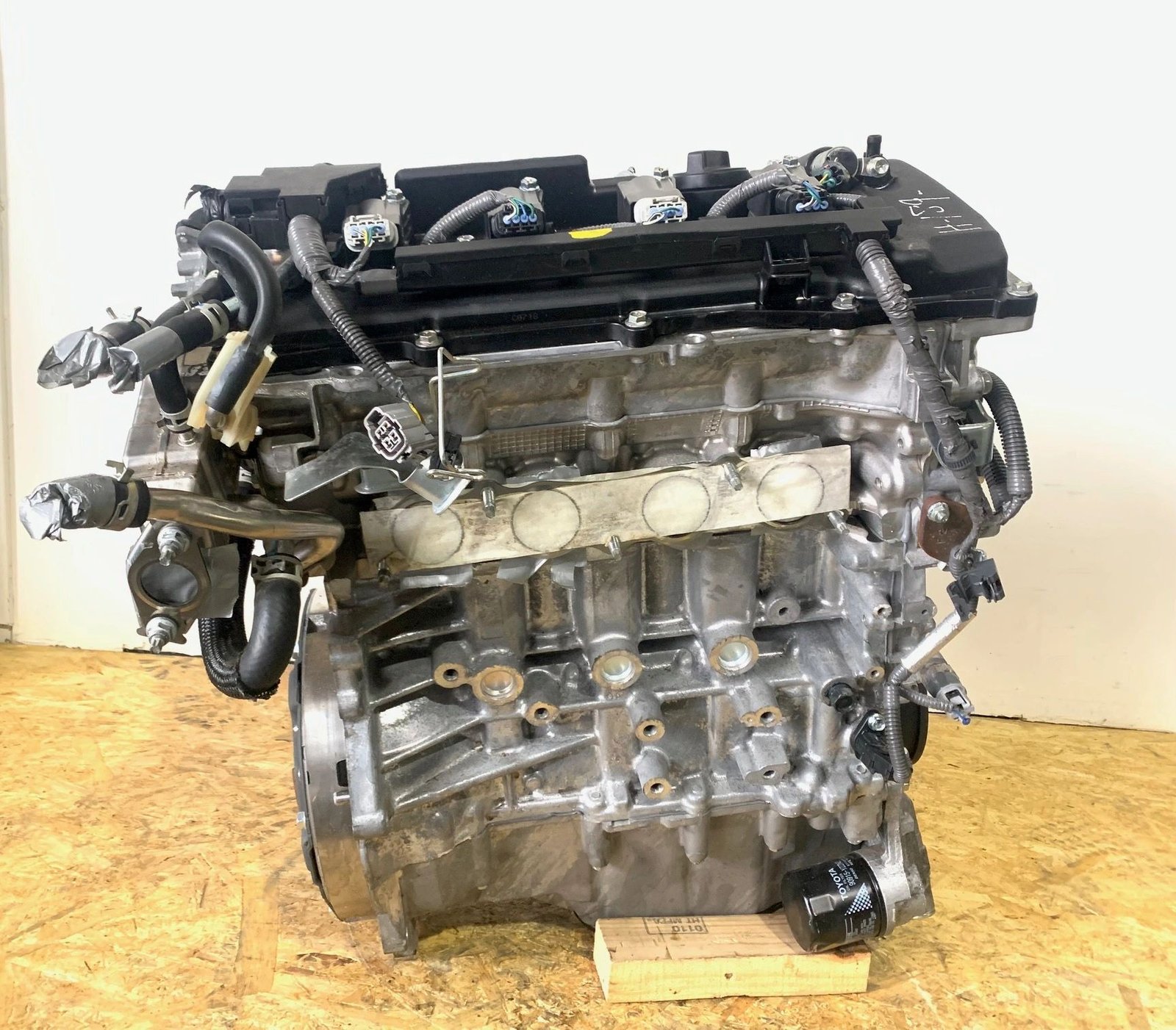 Used JDM 2ZR-FXE HYBRID 4th Gen JDM 2016 - 2020 TOYOTA PRIUS 4-CYCL 1.8L ENGINE - Image 9